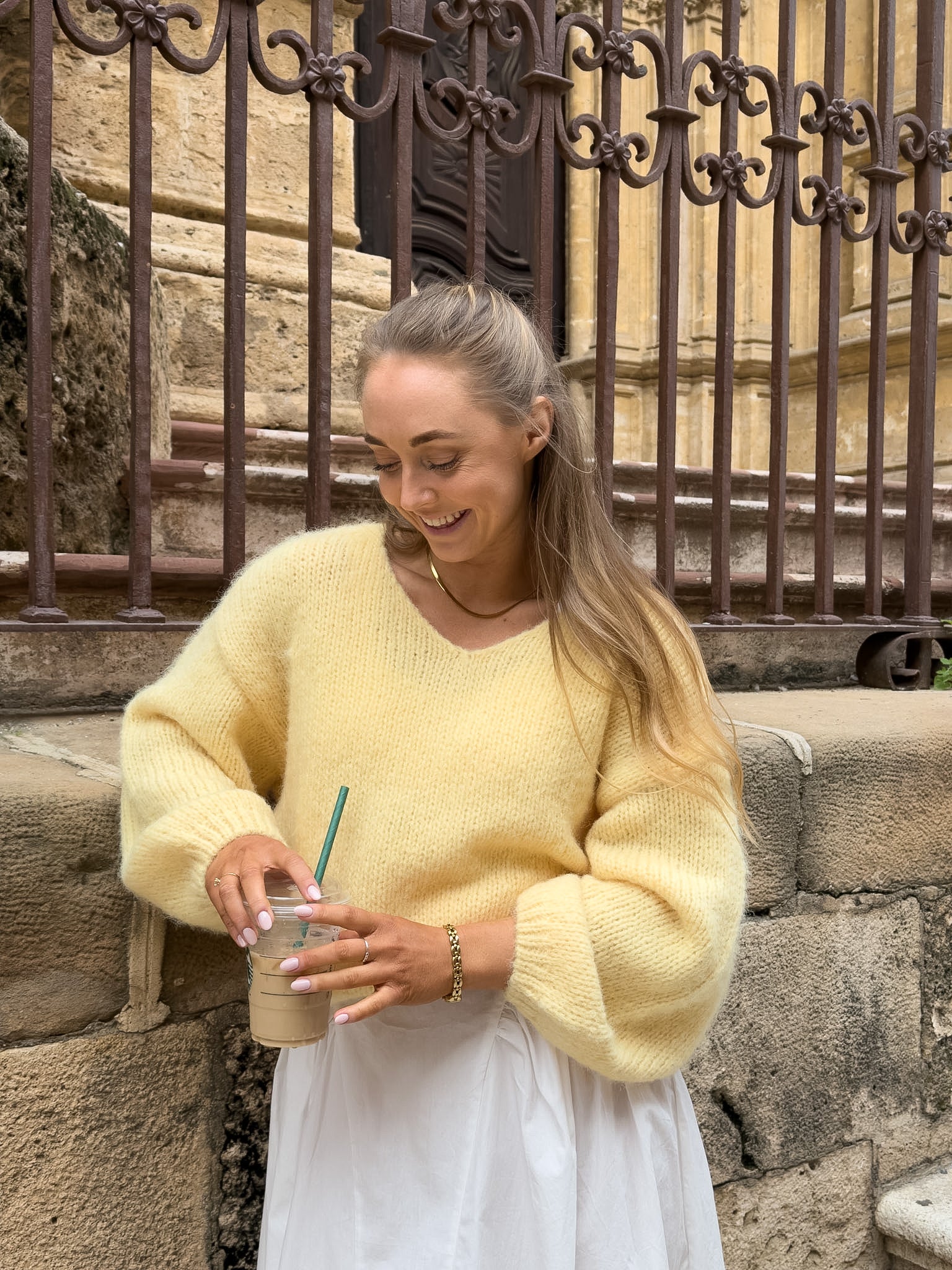 VMMAYBE Pullover - Pale Banana